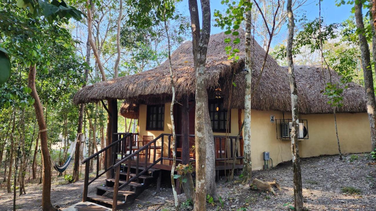 Hotel Cabanas Aldea Maya Ешпухил Екстериор снимка